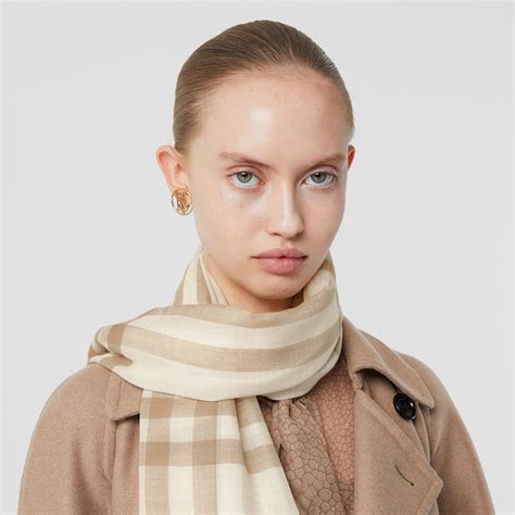 Check Lightweight Wool Silk Scarf in ALABASTER 